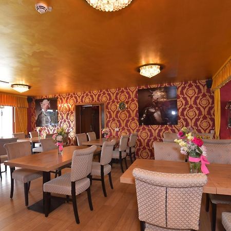 אילמנאו Riverdam Boutique Hotel מראה חיצוני תמונה