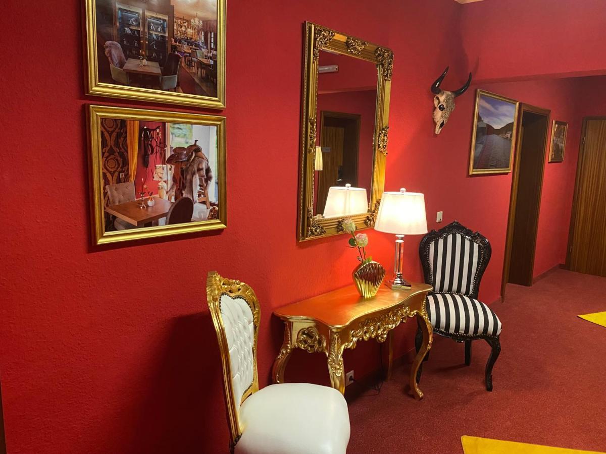 אילמנאו Riverdam Boutique Hotel מראה חיצוני תמונה
