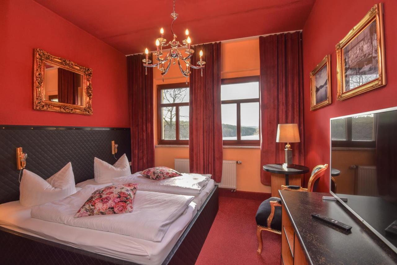 אילמנאו Riverdam Boutique Hotel מראה חיצוני תמונה