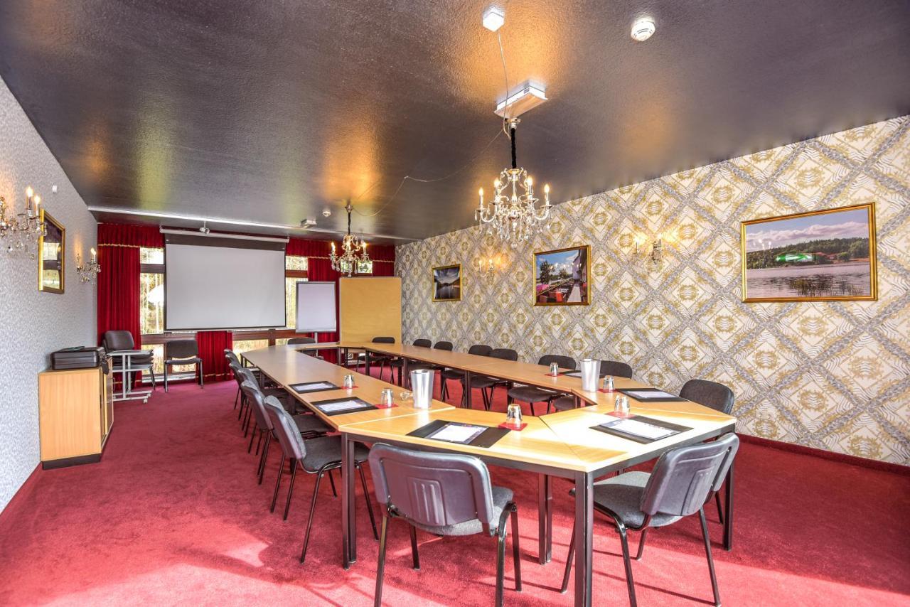 אילמנאו Riverdam Boutique Hotel מראה חיצוני תמונה