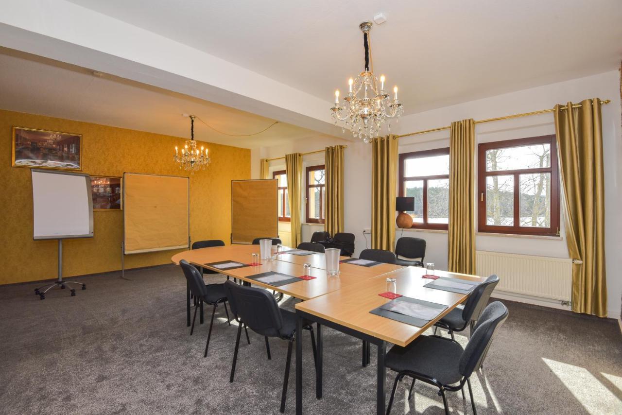 אילמנאו Riverdam Boutique Hotel מראה חיצוני תמונה